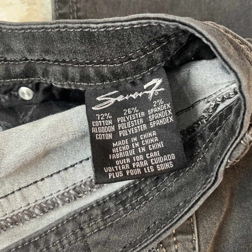 Seven7 Rocker Bootcut Rhinestone Jeans - Picture 6 of 10
